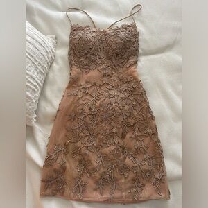 Sherri Hill 53151 Embroidered Lace
Short Short Prom Dress